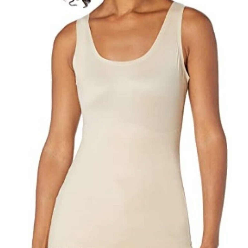 Body shaper women's beige top size small/meduim